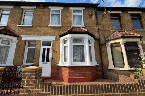 Methuen Road, Belvedere, DA17