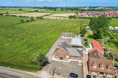 5 bedroom detached house for sale, Burtree Lane, Darlington
