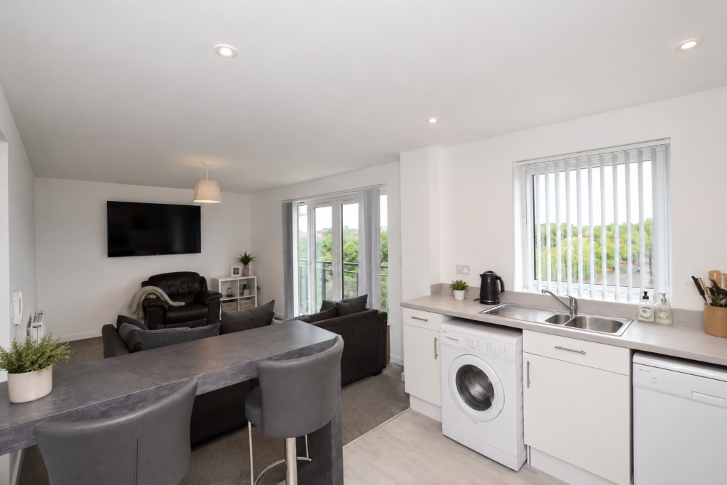 Apartment in Newcastle upon Tyne, Tyne and Wear - View 3