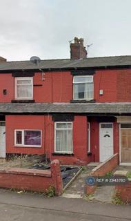 2 bedroom terraced house to rent, Kenyon St, Manchester, M18