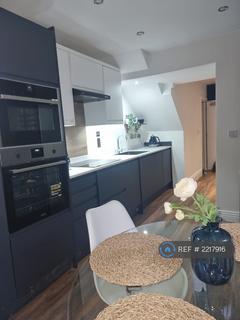 1 bedroom in a house share to rent, Pleasant Street, Swansea, SA6