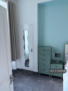 1 bedroom flat to rent, Howburn Place, Aberdeen, AB11