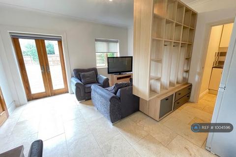 undefined, Keen's Acre, Slough, SL2