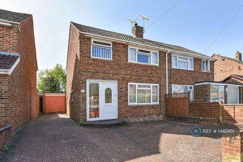 3 bed semi-detached house for rent in Valencia Way, Andover, SP10