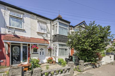 4 bedroom terraced house for sale, Bridge End, Walthamstow, London, E17