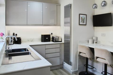 2 bedroom bungalow for sale, Clinch Green Avenue, Bexhill-on-Sea, East Sussex, TN39