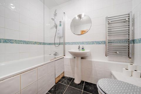 2 bedroom apartment for sale, Burnt Ash Hill, London