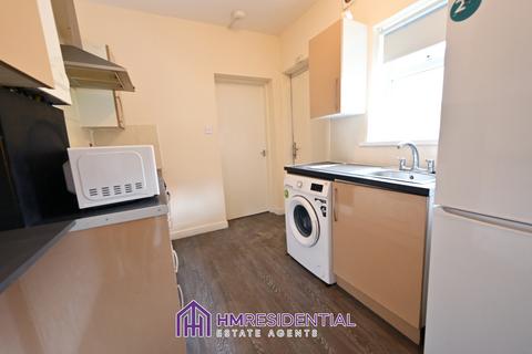2 bedroom flat to rent, Bilbrough Gardens, Benwell NE4