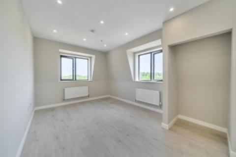 2 bedroom apartment to rent, Stirling Way Borehamwood WD6
