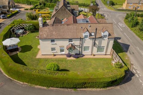 4 bedroom detached house for sale, Callow Hill, Brinkworth, SN15