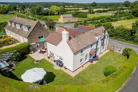 4 bedroom detached house for sale, Callow Hill, Brinkworth, SN15