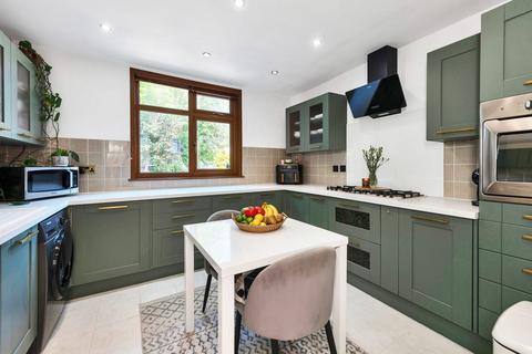 3 bedroom detached bungalow for sale, New Cheveley Road, Newmarket CB8