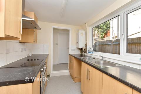 4 bedroom terraced house for sale, Hartington Street, Chatham ME4