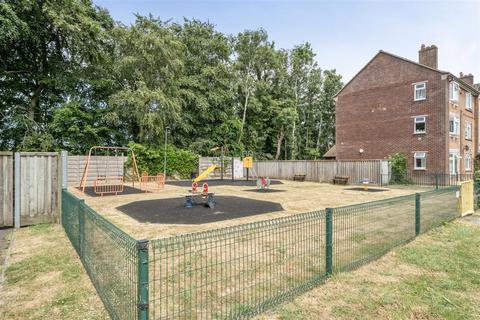 undefined, Mayenne Place, Devizes, SN10