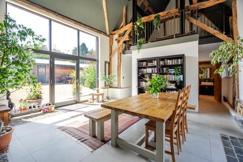 6 bedroom barn conversion for sale, Milton Keynes MK5