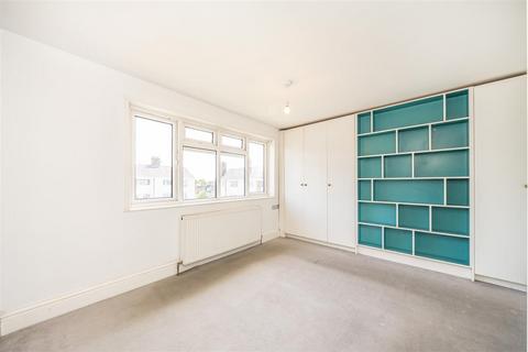 2 bedroom flat for sale, St. Stephens Close, Walthamstow, London, E17