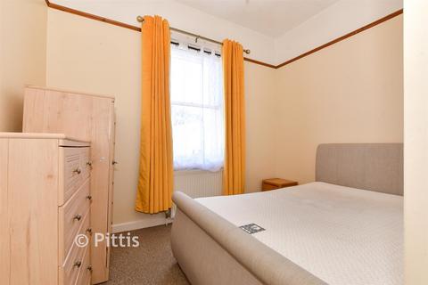 2 bedroom apartment for sale, Newlands Villa Apartments, Sandown PO36