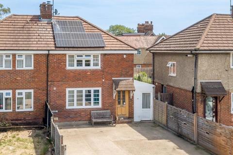 RANDALLS PARK AVENUE, LEATHERHEAD, KT22