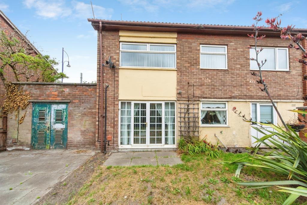 House in Sefton, Liverpool City Region - View 3