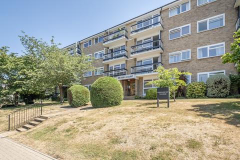Putney Hill, London, SW15