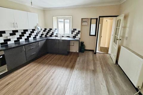 2 bedroom apartment to rent, Woodfield Street, SWANSEA, SA6