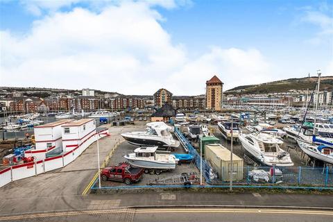 2 bedroom flat to rent, St Stephens Court, SWANSEA, SA1