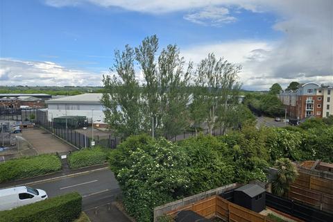 2 bedroom flat for sale, Burrage Road, REDHILL