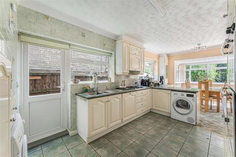 undefined, Marlborough Road, London