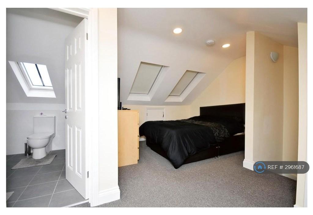Apartment in Chislehurst - View 4