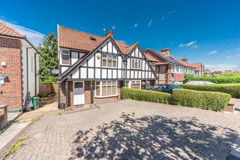 undefined, Farm Road, Edgware