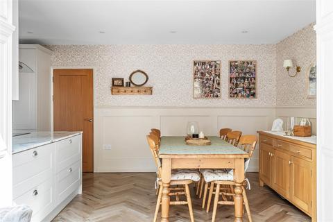 4 bedroom semi-detached house for sale, Warren Lane, Oxted