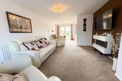 undefined, Kirkstall Close, Brinsworth, S60