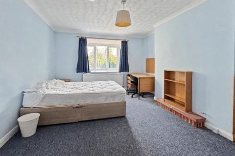 4 bedroom terraced house for sale, Polygon