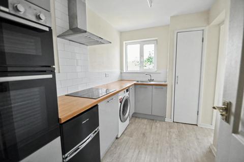 2 bedroom flat for sale, Winnall
