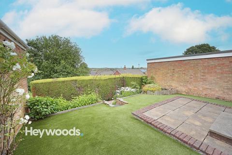 2 bedroom detached bungalow for sale, Ashbourne Drive, Silverdale, Newcastle, ST5