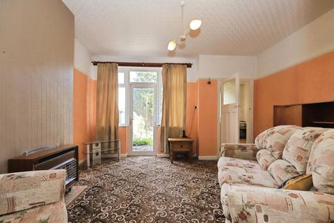 3 bedroom semi-detached house for sale, Eccleshall Avenue, Wolverhampton, West Midlands, WV10