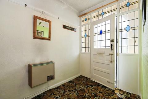 3 bedroom semi-detached house for sale, Eccleshall Avenue, Wolverhampton, West Midlands, WV10