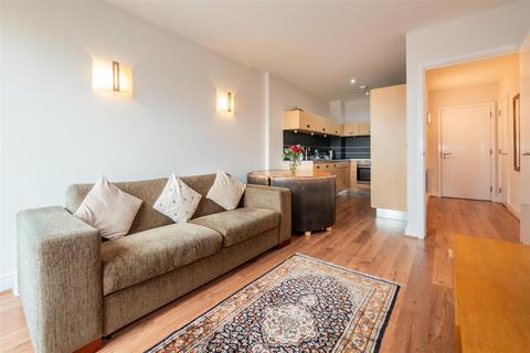 1 bedroom apartment to rent, Great Northern Tower, Manchester