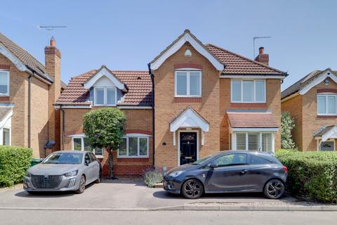 4 bedroom detached house for sale, Suffolk Close, London Colney, St. Albans, AL2