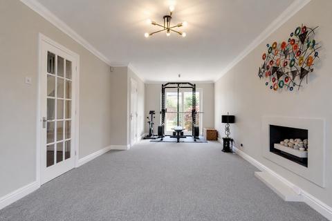 4 bedroom detached house for sale, Suffolk Close, London Colney, St. Albans, AL2