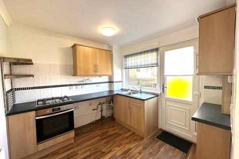 3 bedroom terraced house to rent, Fairfield Avenue, Bonnybridge, FK4