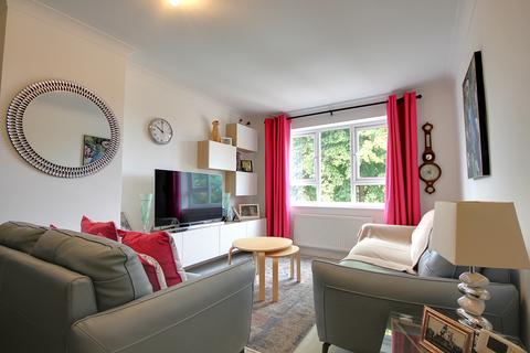2 bedroom flat to rent, St Simons Court, Norwich