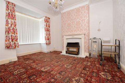 3 bedroom townhouse for sale, King George Avenue, Morley, Leeds, West Yorkshire