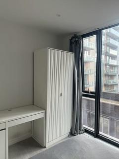1 bedroom apartment for sale, Queen Street, Salford M3