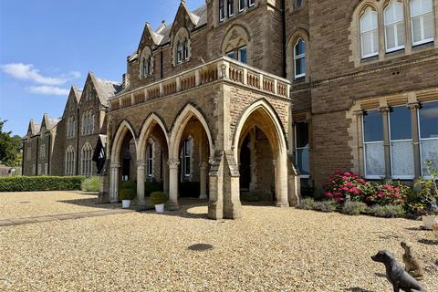 2 bedroom apartment for sale, Wormelow, Hereford