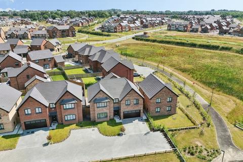 5 bedroom detached house for sale, Rosella Drive, Callerton, Tyne and Wear, NE15