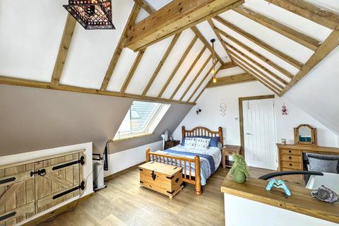 4 bedroom detached bungalow for sale, Arnold Gardens, Kinmel Bay, Conwy, LL18