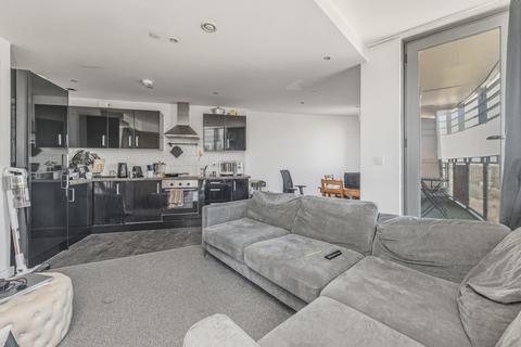 2 bedroom flat for sale, Cross Green Lane, Leeds LS9