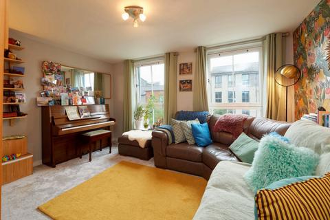 undefined, 2/1 5 Richmond Park Gardens, Oatlands, Glasgow, G5 0HG