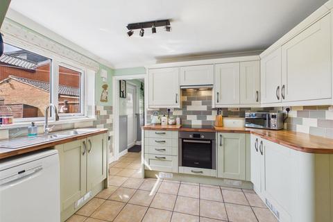 2 bedroom semi-detached house for sale, Main Road, Newport
